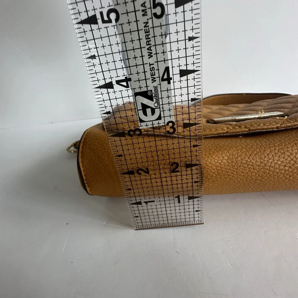 Marc NY‎ Andrew Marc Pebbled Leather Quilted Flap Purse Handbag Mustard Gold Y2K